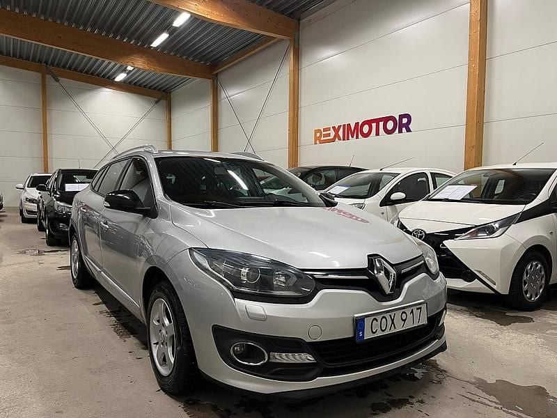 Silver Begagnad 2015 Renault Mégane GrandTour LIMITED Kombi | 84 900 kr (Lite dyr) - Bild 1/4