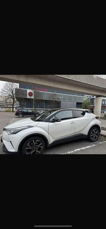 Begagnad Toyota C-HR Multidrive S 116 HK (85 kW) 2017 SUV