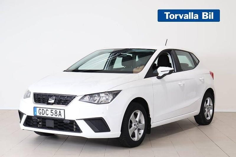 Vit Begagnad 2019 Seat Ibiza Style Halvkombi | 159 900 kr (Marknadspris) - Bild 1/3