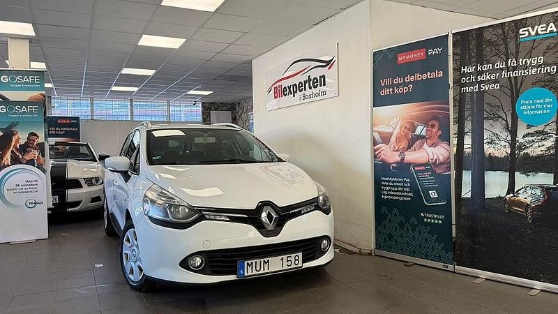 Begagnad Renault Clio GrandTour 90 HK (66 kW) 2013 Vit Kombi