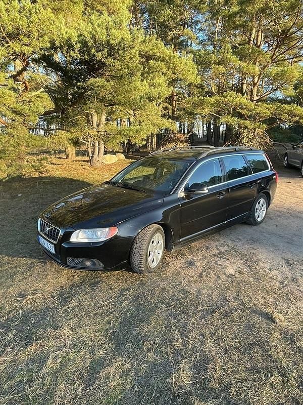 Begagnad 2013 Volvo V70 Kombi | 69 000 kr (Bra pris) - Bild 1/4