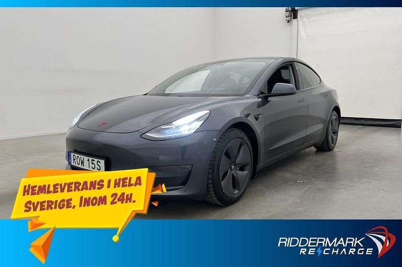 Grå Begagnad 2019 Tesla Model 3 Long Range AWD Sedan | 214 800 kr (Marknadspris) - Bild 1/3
