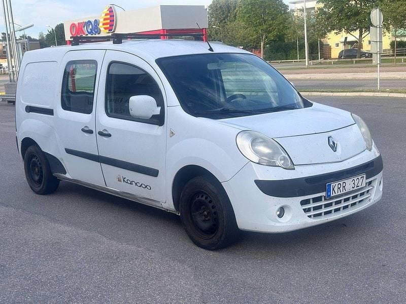 Vit Begagnad 2010 Renault Kangoo Minibuss | 10 500 kr (Superpris) - Bild 1/4