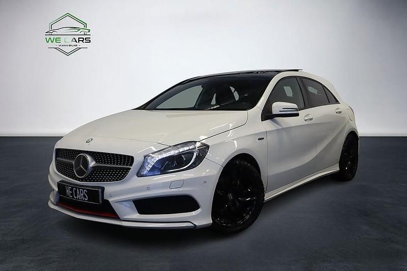 Vit Begagnad 2013 Mercedes A250 Sport Edition Halvkombi | 149 900 kr - Bild 1/4