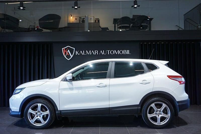 Begagnad Nissan Qashqai 131 HK (96 kW) 2014 Vit SUV