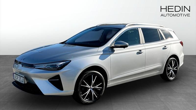 Grå Begagnad 2022 MG MG5 EV Long Range Kombi | 224 900 kr (Marknadspris) - Bild 1/4