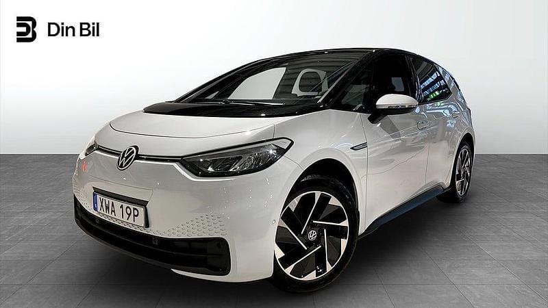 Vit Begagnad 2023 VW ID.3 Pro Performance Halvkombi | 294 900 kr (Dyr) - Bild 1/4