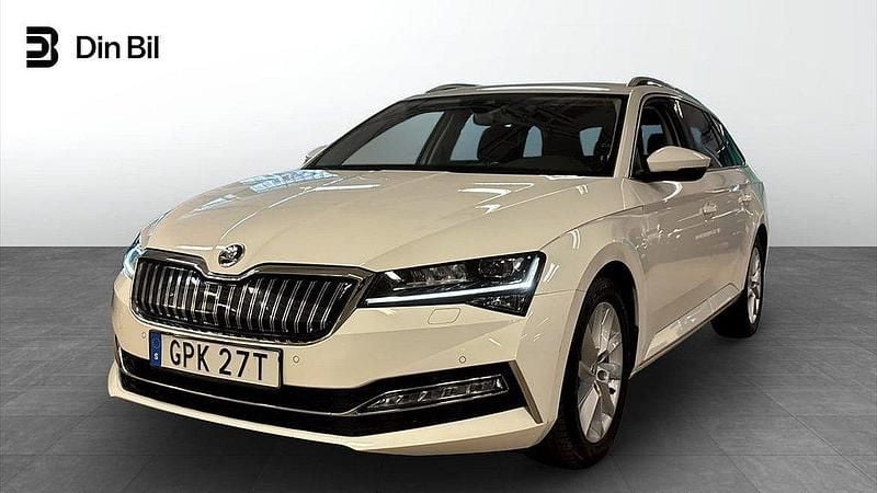Vit Begagnad 2020 Skoda Superb Style Kombi | 244 900 kr (Bra pris) - Bild 1/4