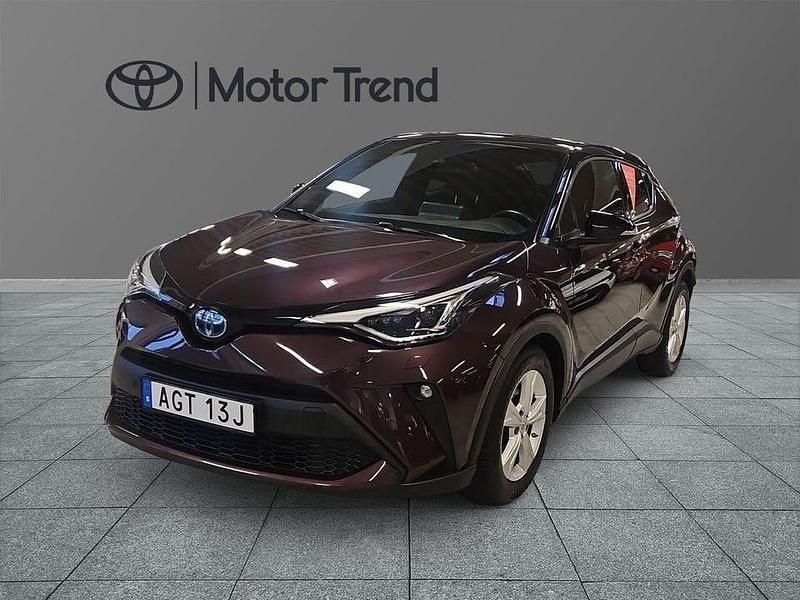 Lila Begagnad 2022 Toyota C-HR Edition SUV | 259 000 kr (Marknadspris) - Bild 1/3