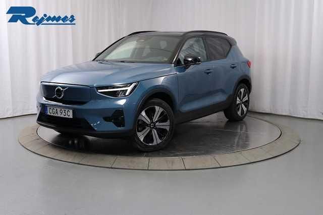 Blå Begagnad 2023 Volvo XC40 SUV | 399 900 kr (Lite dyr) - Bild 1/4