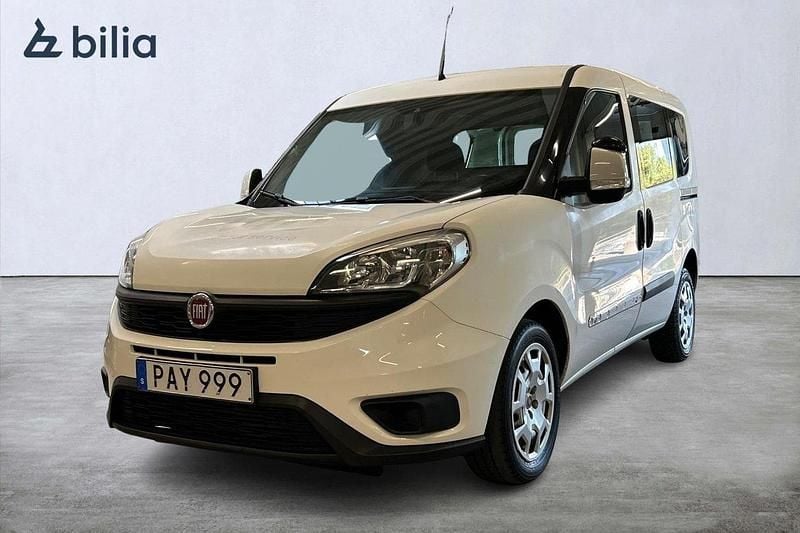Vit Begagnad 2016 Fiat Doblò Minibuss | 29 900 kr (Bra pris) - Bild 1/4