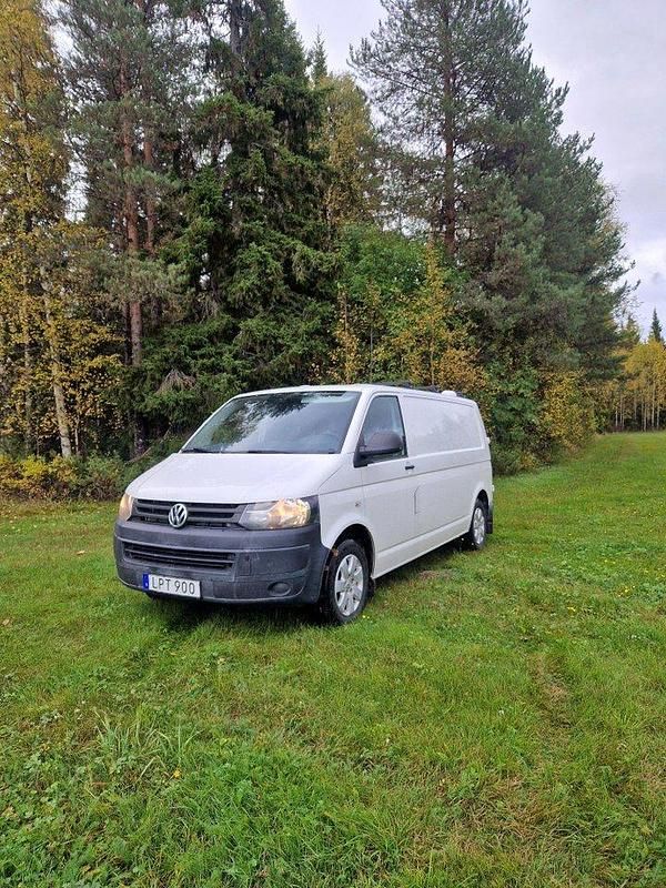 Begagnad 2015 VW T5 Van | 120 000 kr (Marknadspris) - Bild 1/4