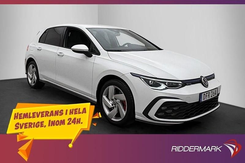 Begagnad VW Golf VIII IQ Drive 245 HK (180 kW) 2020 Vit Halvkombi