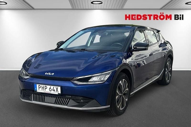 Blå Begagnad 2022 Kia EV6 2 SUV | 314 000 kr - Bild 1/4