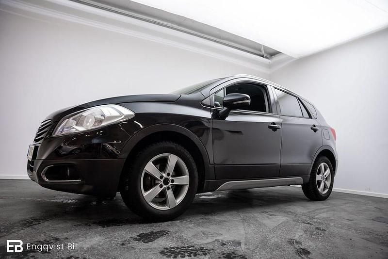 Begagnad Suzuki SX4 120 HK (88 kW) 2015 Svart Kombi