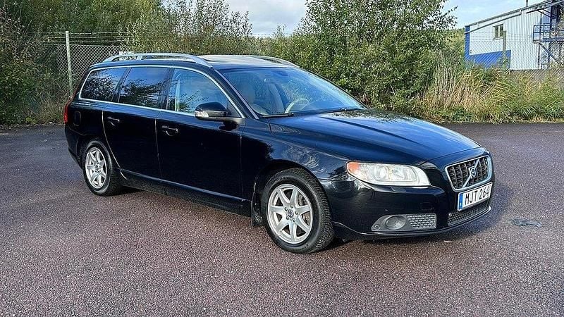 Svart Begagnad 2009 Volvo V70 Summum Kombi | 54 900 kr (Superpris) - Bild 1/4