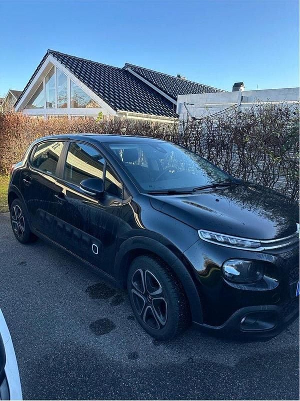 Svart Begagnad 2020 Citroën C3 Halvkombi | 94 500 kr (Bra pris) - Bild 1/4