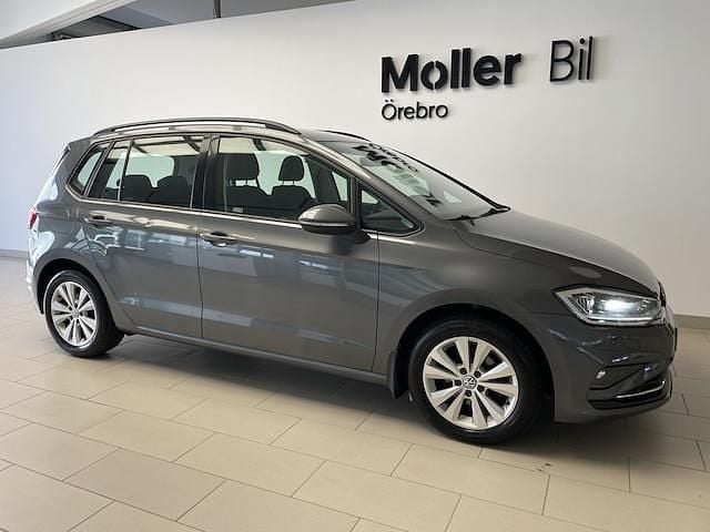 Begagnad 2018 VW Golf VII Sedan | 179 000 kr (Marknadspris) - Bild 1/4