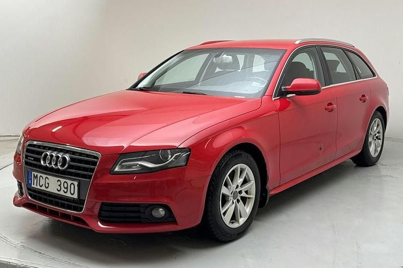 Röd Begagnad 2012 Audi A4 Proline Kombi | 48 000 kr - Bild 1/4