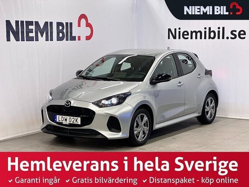 Grå Ny 2024 Mazda 2 Exclusive-Line Halvkombi | 279 400 kr (Marknadspris) - Bild 1/4