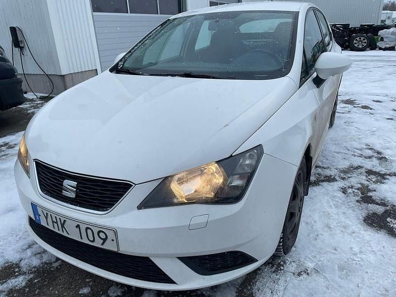 Vit Begagnad 2017 Seat Ibiza | 79 000 kr (Marknadspris) - Bild 1/2