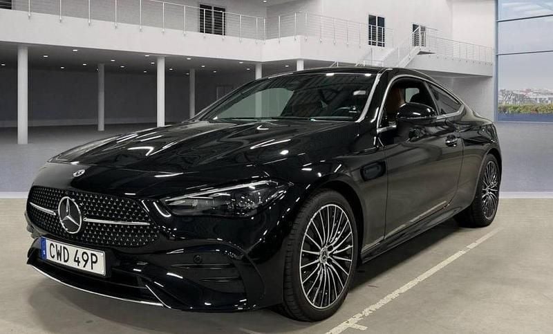 Begagnad Mercedes CLE300 Premium 258 HK (189 kW) 2024 Svart Sportkupé