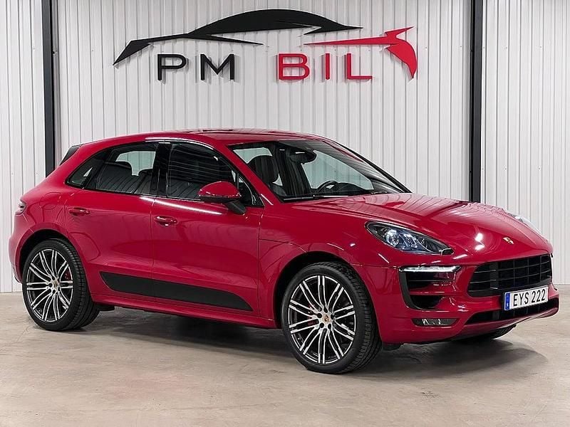 Begagnad Porsche Macan GTS Sport 361 HK (265 kW) 2018 Röd SUV