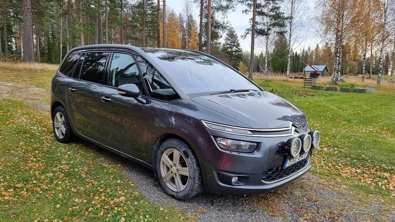 Grå Begagnad 2014 Citroën Grand C4 Picasso Minibuss | 65 000 kr (Marknadspris) - Bild 1/4