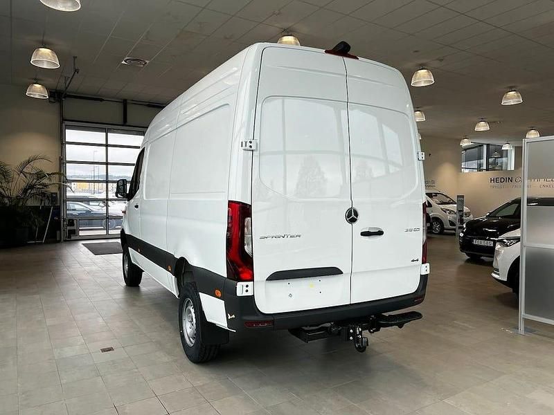 Ny Mercedes Sprinter 2025 Vit Van