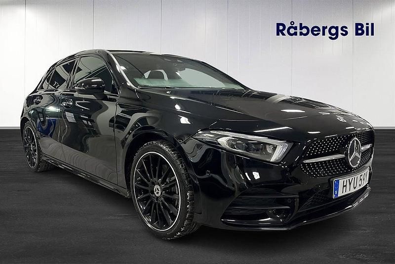 Begagnad Mercedes A250 AMG 160 HK (117 kW) 2020 Svart Halvkombi