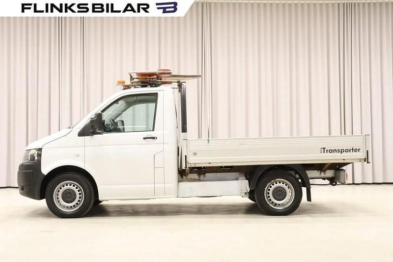 Vit Begagnad 2011 VW T5 Van | 99 700 kr (Marknadspris) - Bild 1/4