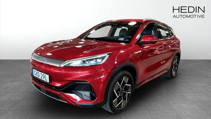 Röd (red) Begagnad 2022 BYD Atto 3 Design SUV | 279 900 kr (Marknadspris) - Bild 1/4