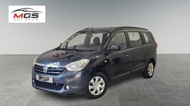 Mörkgrå (grå) Begagnad 2016 Dacia Lodgy Minibuss | 46 900 kr (Marknadspris) - Bild 1/4