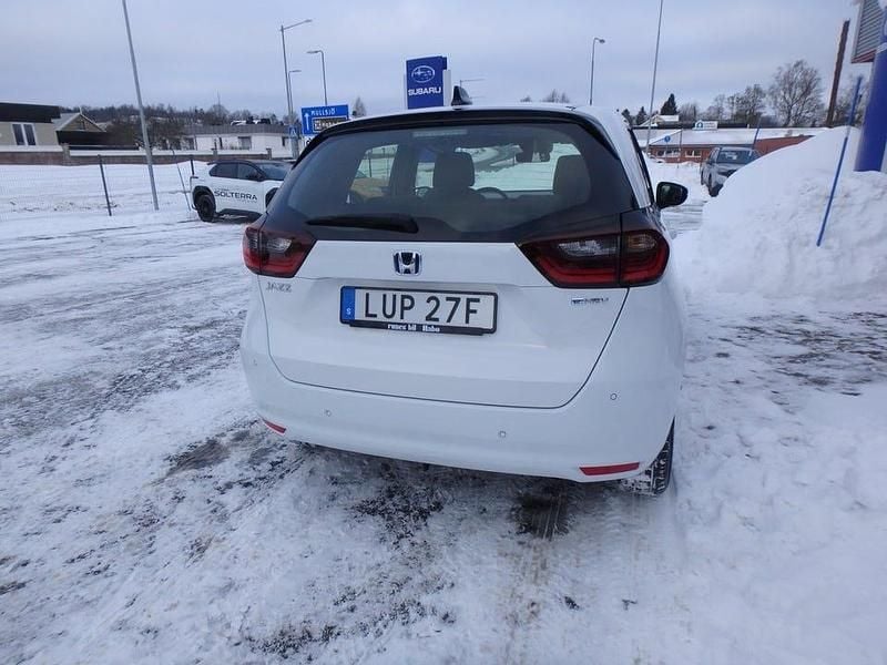 Begagnad Honda Jazz Elegance 109 HK (80 kW) 2022 Vit Halvkombi