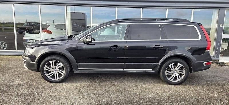 Begagnad Volvo XC70 Summum 181 HK (133 kW) 2014 Svart SUV