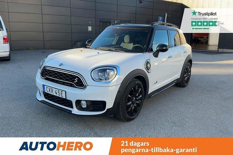 Vit Begagnad 2019 Mini Cooper Countryman SUV | 254 000 kr (Marknadspris) - Bild 1/4
