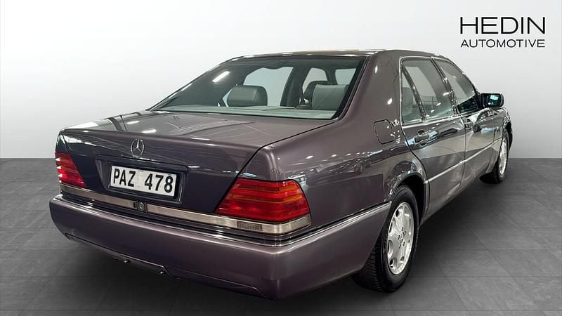 Begagnad Mercedes S600 408 HK (300 kW) 1991 Grå metallic Sedan