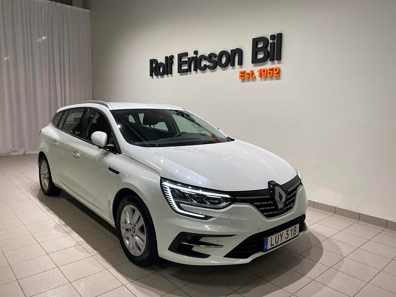 Vit Begagnad 2021 Renault Mégane IV Kombi | 209 500 kr (Marknadspris) - Bild 1/4