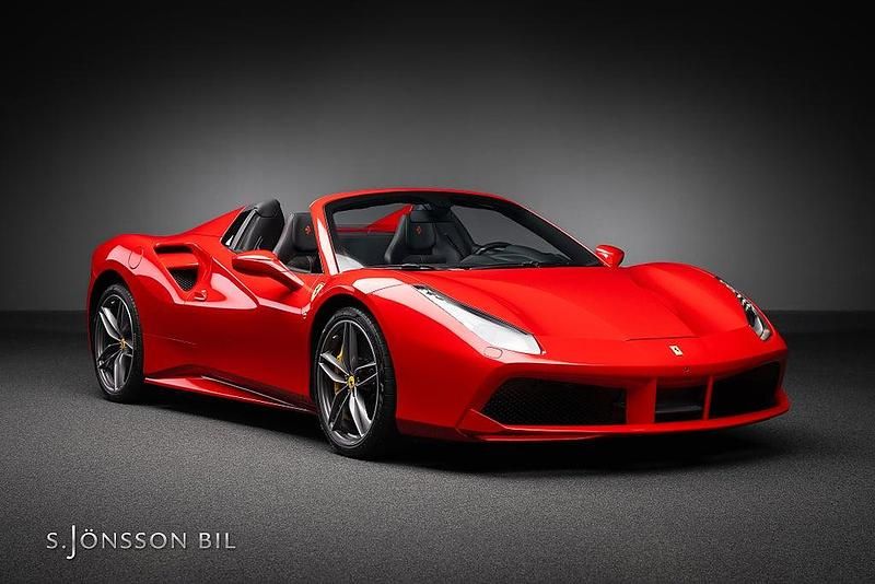 Rosso corsa Begagnad 2019 Ferrari 488 Cab | 2 895 000 kr - Bild 1/4