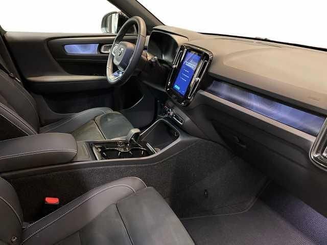 Begagnad Volvo XC40 299 kW (407 HK) 2023 Grå SUV