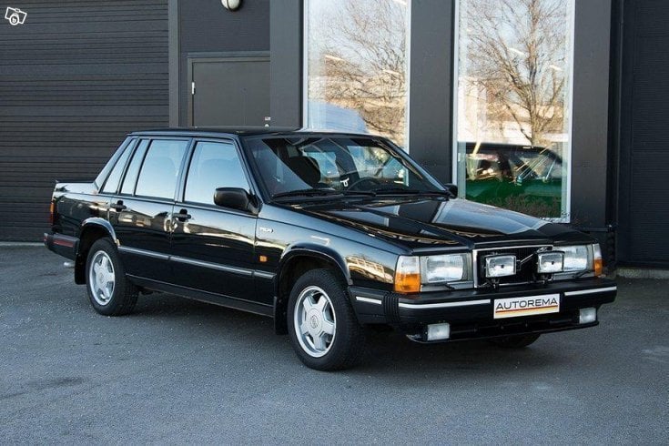 Såld Volvo 740 744 GL Blackline NY., begagnad 1988, 3 100