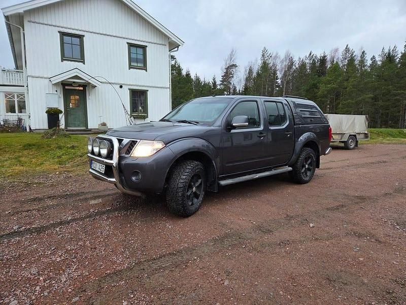 Begagnad 2012 Nissan Navara Pickup | 120 000 kr (Lite dyr) - Bild 1/4