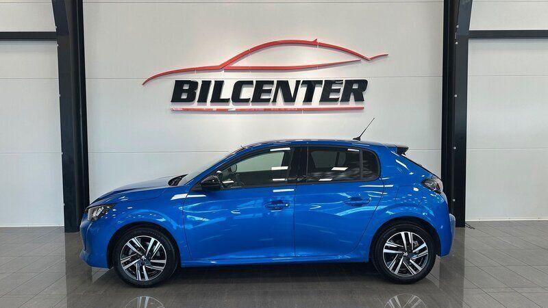 Blå Begagnad 2021 Peugeot 208 Allure Halvkombi | 164 900 kr (Lite dyr) - Bild 1/4