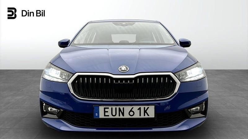 Begagnad Skoda Fabia Style 110 HK (80 kW) 2023 Blå Halvkombi