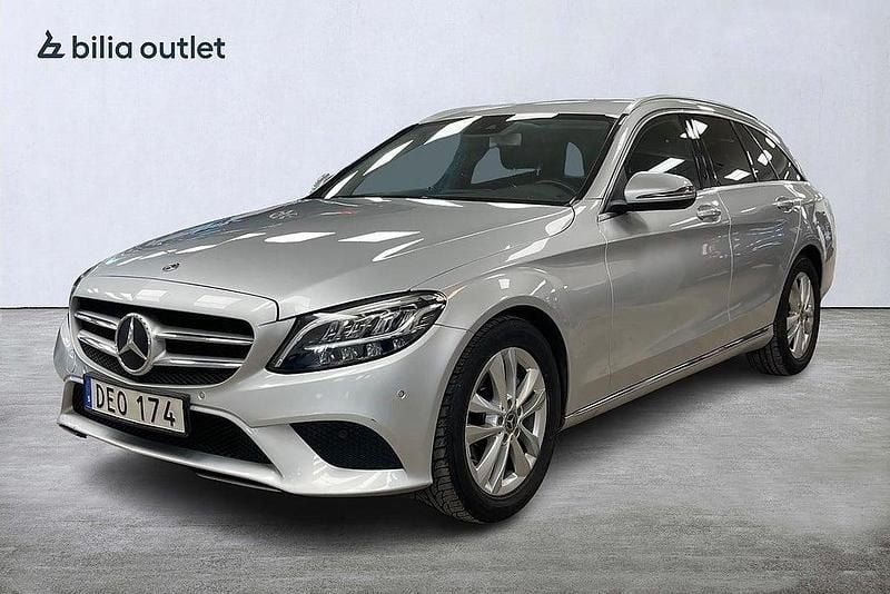 Silver Begagnad 2019 Mercedes C200 Avantgarde Kombi | 189 000 kr (Marknadspris) - Bild 1/4