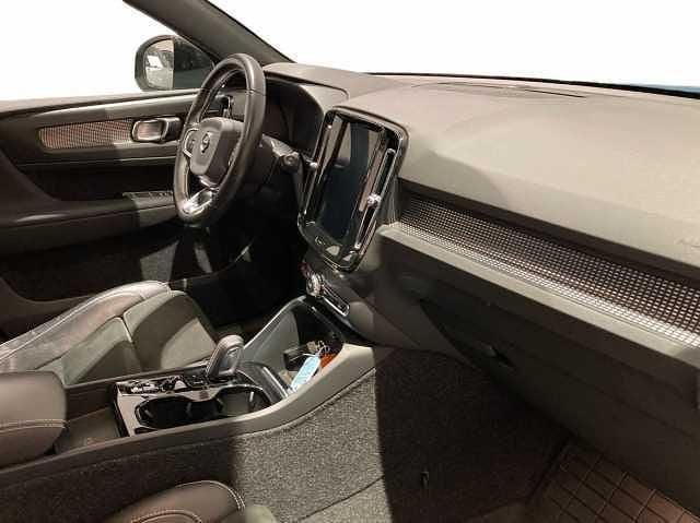 Begagnad Volvo XC40 191 kW (261 HK) 2021 SUV