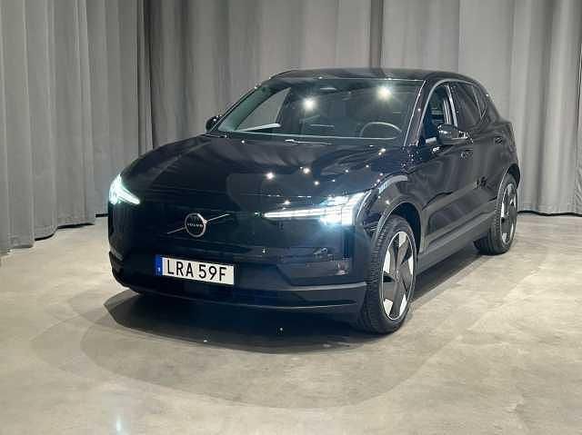Begagnad Volvo EX30 Plus 202 kW (275 HK) 2023 Svart SUV