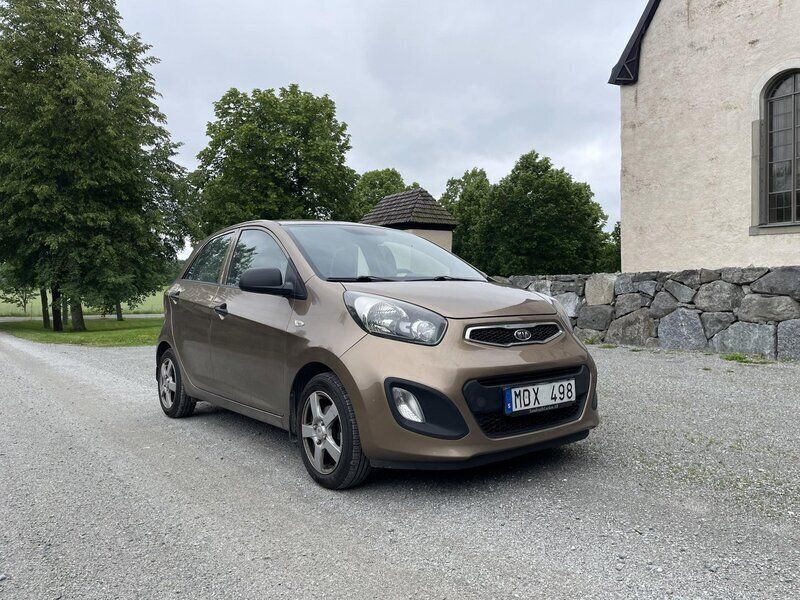 Brun Begagnad 2012 Kia Picanto Halvkombi | 39 000 kr (Marknadspris) - Bild 1/4