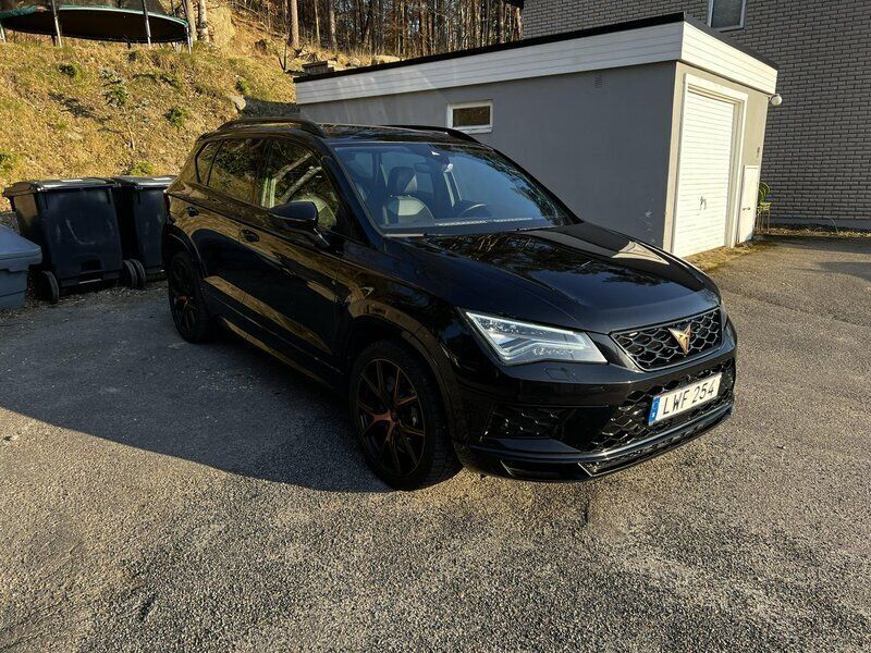 Svart Begagnad 2019 Cupra Ateca SUV | 265 000 kr (Lite dyr) - Bild 1/4