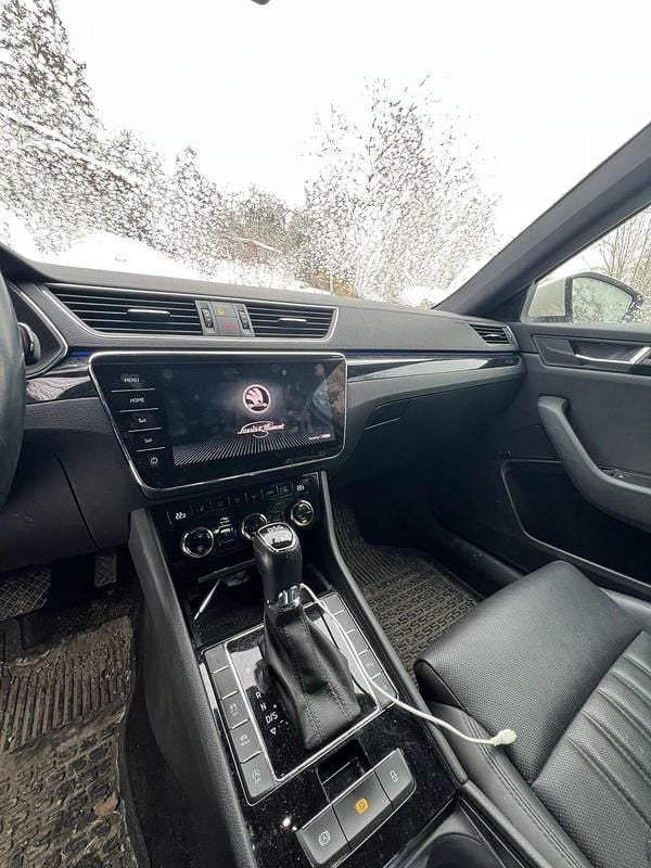 Begagnad Skoda Superb 190 HK (139 kW) 2019 Kombi